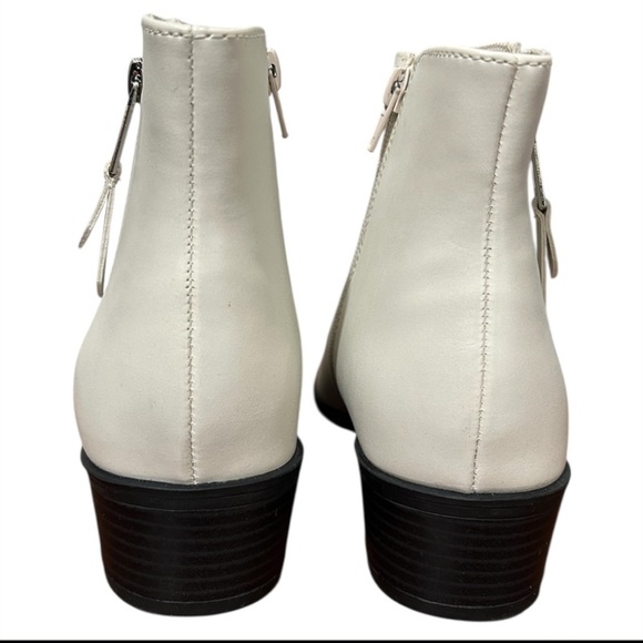NIB Worthington Brookdale White Ankle Boots Sz 8.5 - Picture 7 of 10